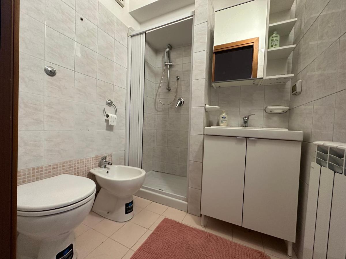 Casa Susanna - Delizioso Piano Terra, Centralissimo, Superservito, Tranquillo, Appena Fuori Ztl Parcheggio Libero Терни Экстерьер фото